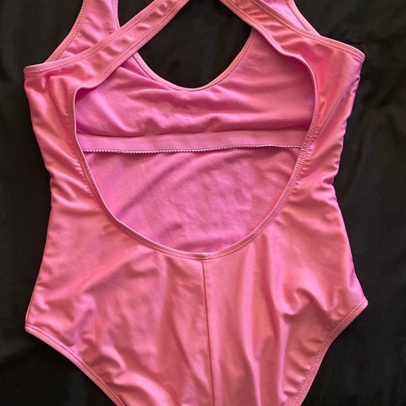 One piece swimsuit - Picture 3 of 4